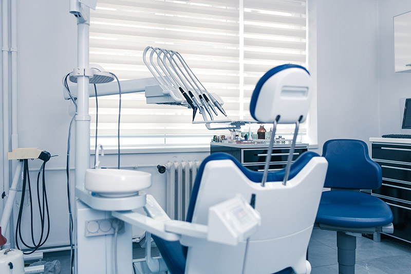 Metodi di validazione e monitoraggio giornalieri per sterilizzatori dentali ad alta pressione